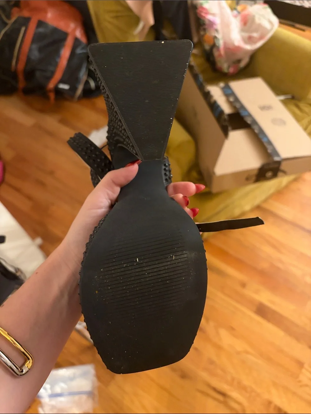 Insanely Gorgeous black rhinestone platforms, size 6